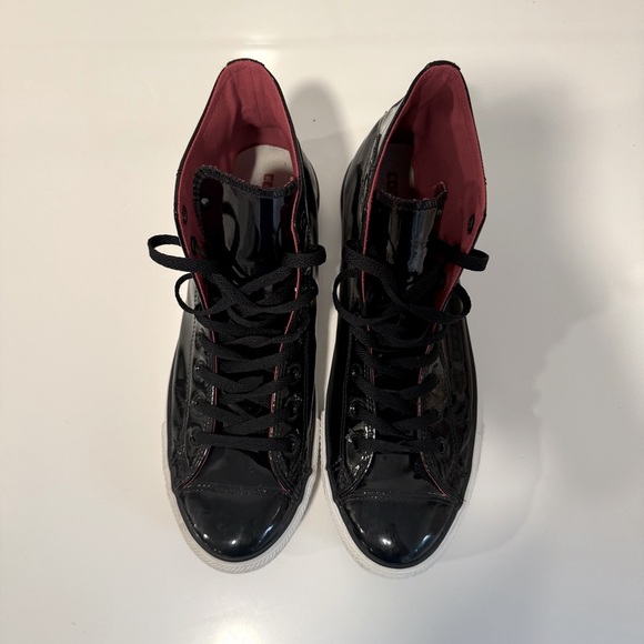 Converse Chuck Taylor Men 11 Black Patent Leather High Top Sneakers Red Lining - Picture 4 of 9